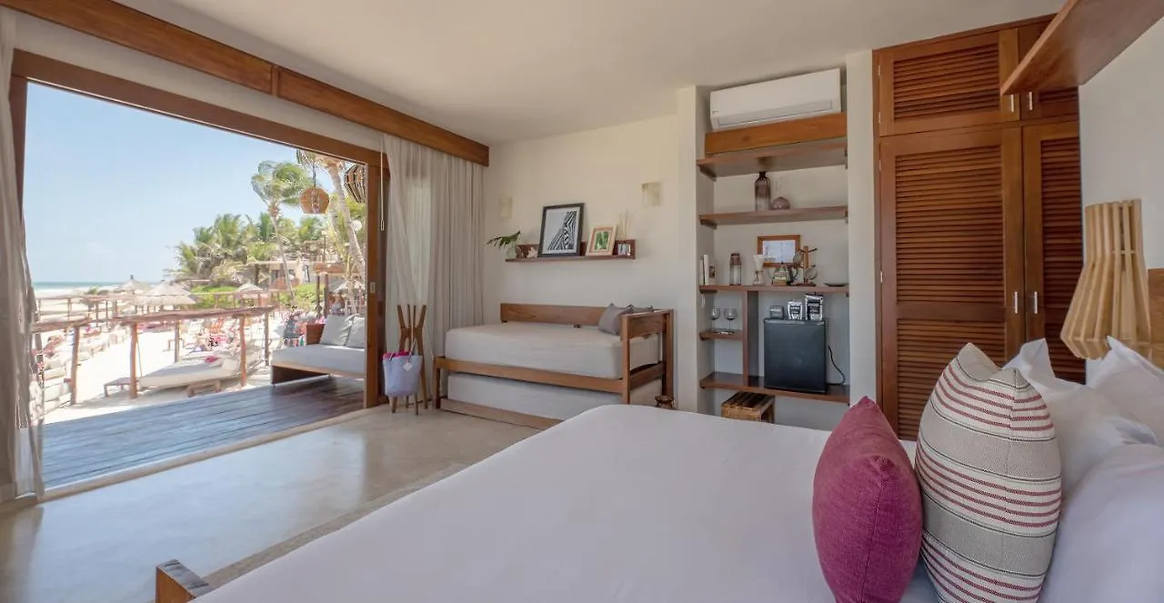 La Zebra Colibri Boutique Hotels 툴룸